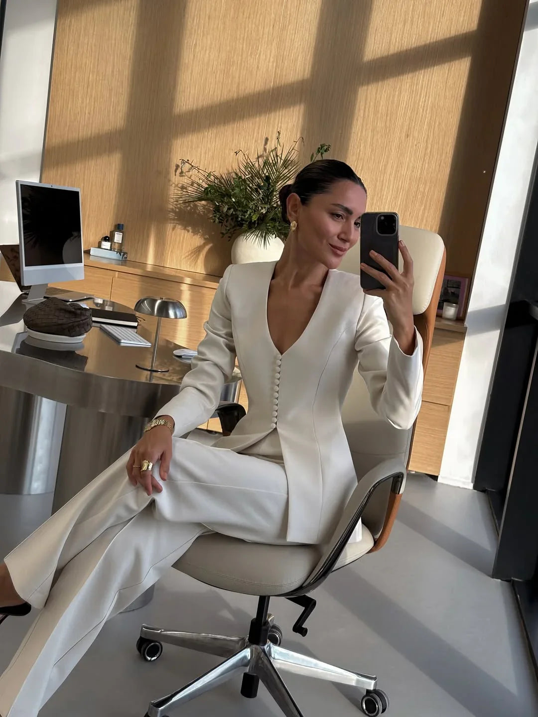 TRAJE DE MADAME