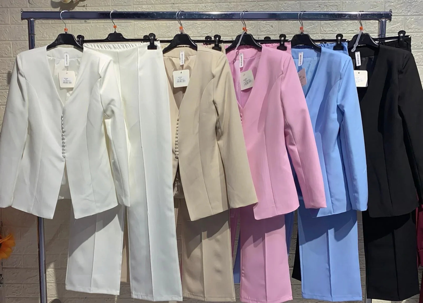 TRAJE DE MADAME